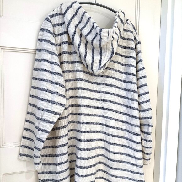 Size 3X - Ivory and Navy Blue Striped Hoodie - Old Navy - Picture 2 of 4